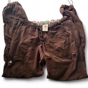 Brown Koi Kathy Peterson 2000’s Scrub Pants Tall Medium Size With Floral Pattern